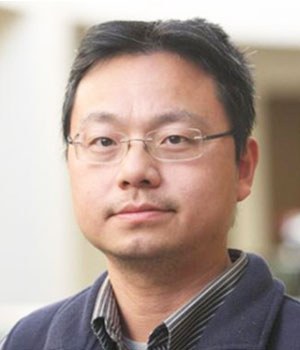 Alex Yasha Yi